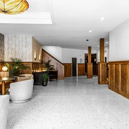 Historic Dtwn Bangor, Steps To Great Food & Drink, Room # 102 Extérieur photo
