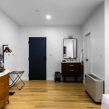 Historic Dtwn Bangor, Steps To Great Food & Drink, Room # 102 Extérieur photo