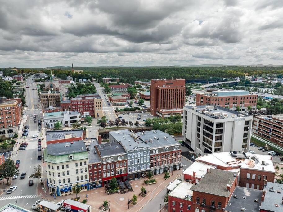 Historic Dtwn Bangor, Steps To Great Food & Drink, # 102 Appartement